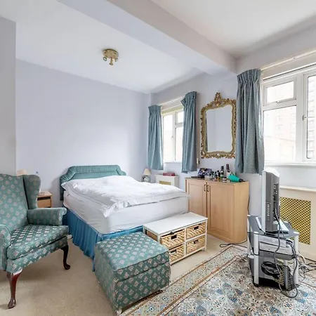 Apartamente De Lux *